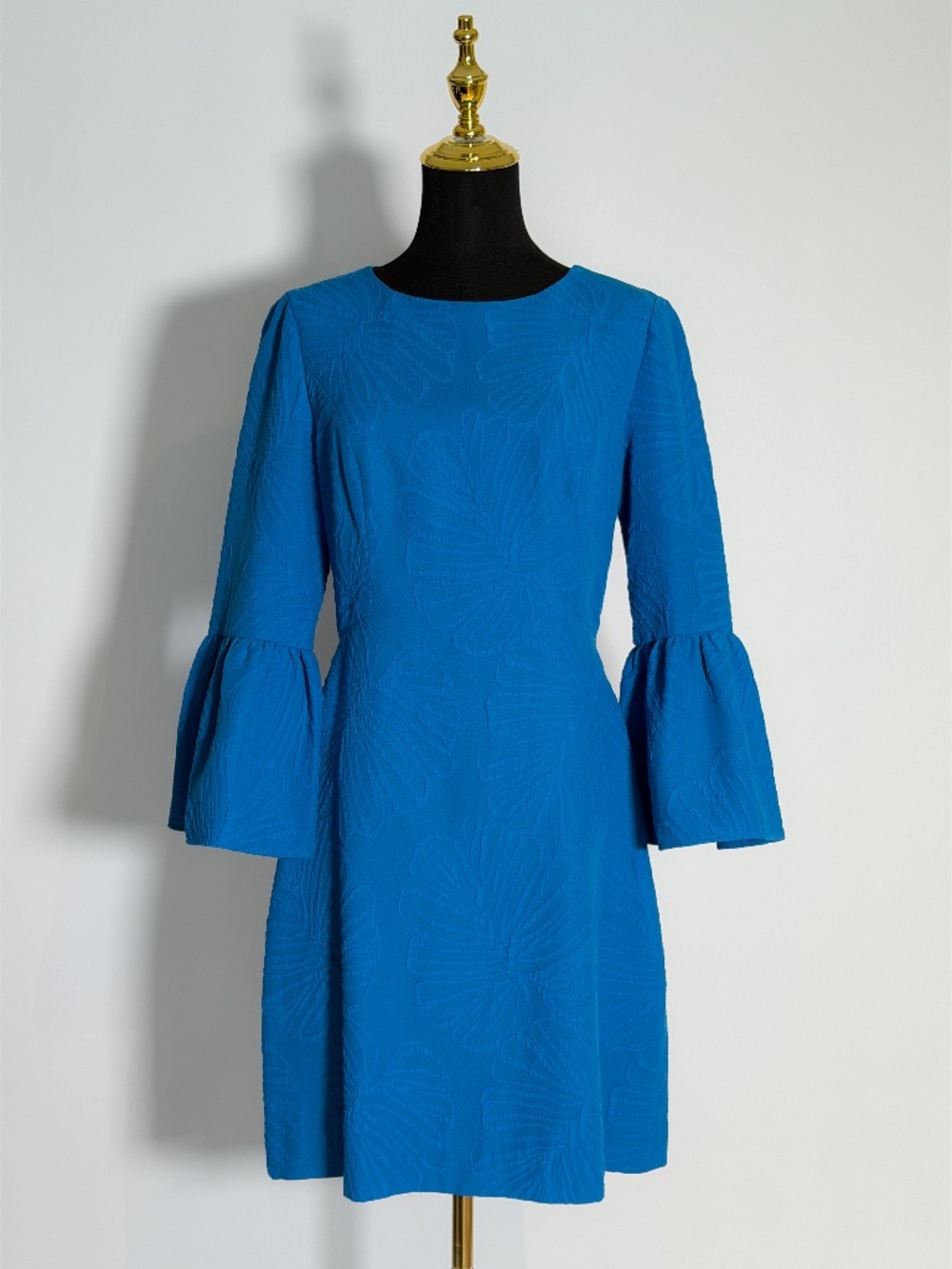 Lilly Pulitzer Viola Stretch Dress – Macaw Blue Jacquard (US Women's size 6)
